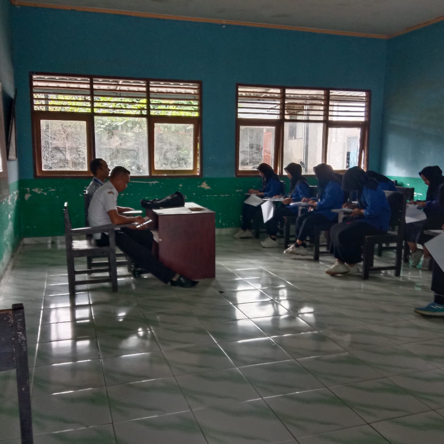 Sukseskan Kompetensi Siswa, SMK Bangun Bangsa Gelar Tes Tulis UKK 2026